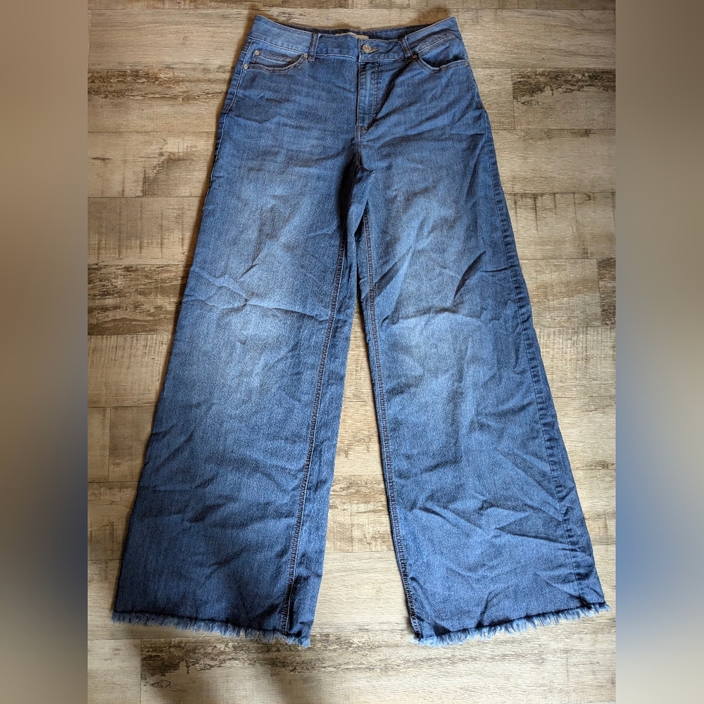 🏔️ Hi-rise Denim Jeans